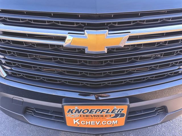 Used 2023 Chevrolet Traverse LS w/ Safety Package image 30