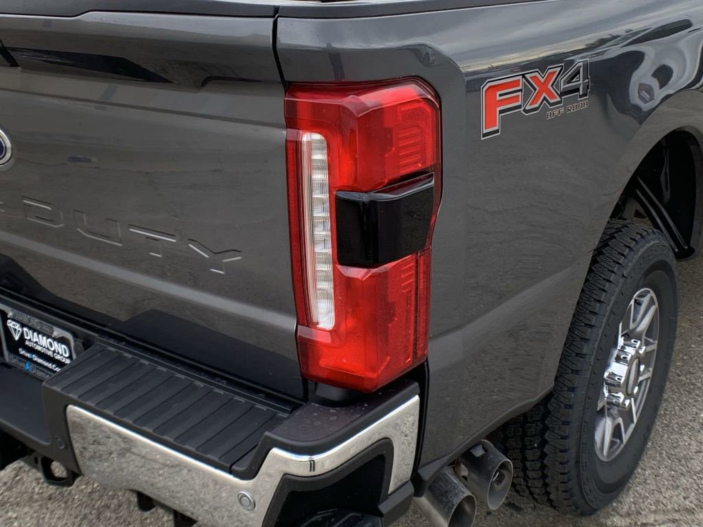 New 2026 Ford F250 Lariat w/ FX4 Off-Road Package AWD/4WD image 45