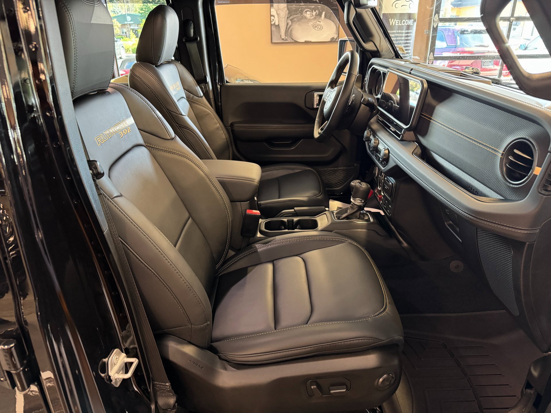 Used 2024 Jeep Wrangler Unlimited Rubicon 392 image 25