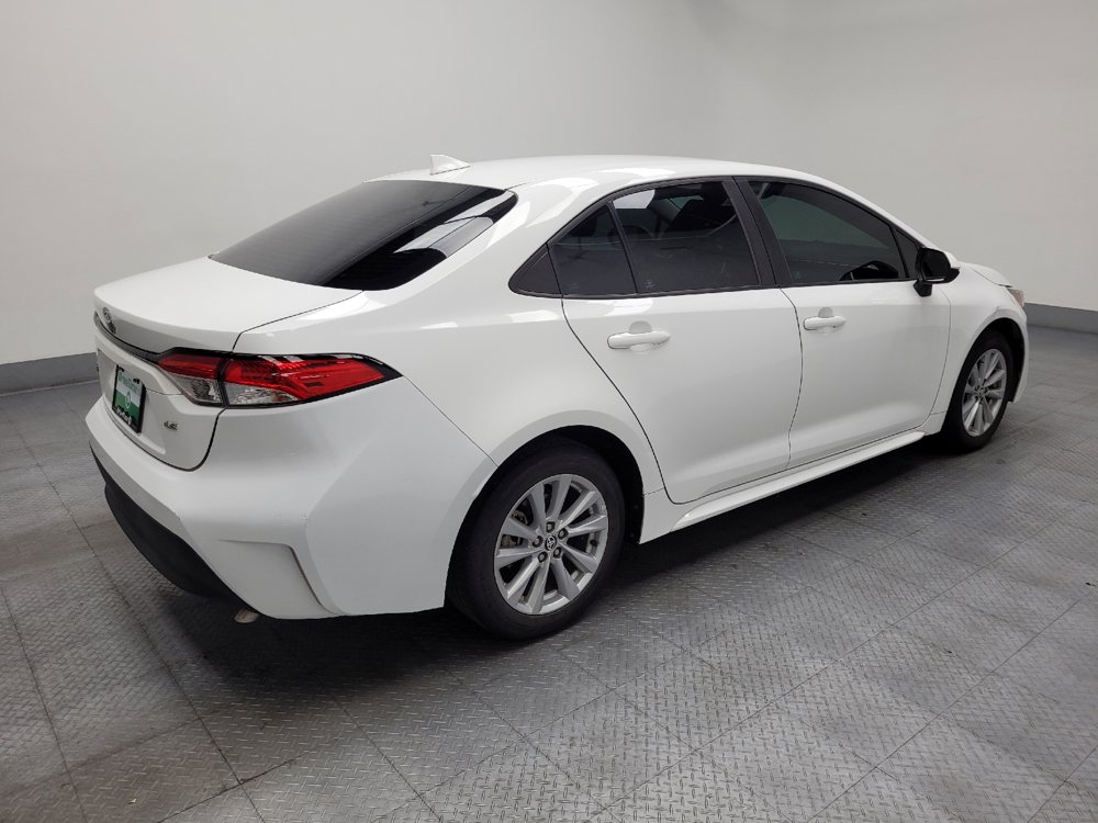 Used 2023 Toyota Corolla LE w/ LE Convenience Package FWD image 10