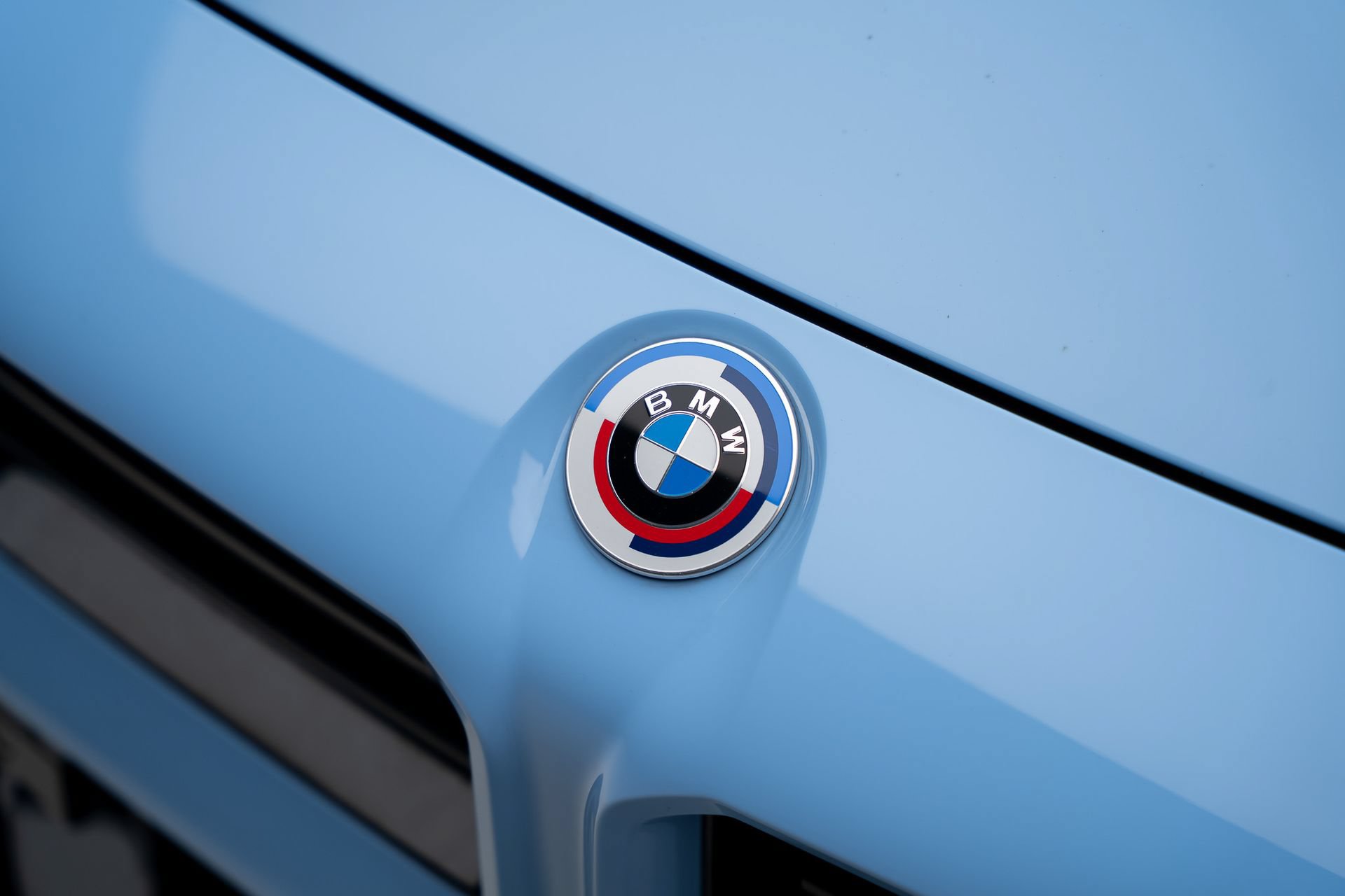 Used 2023 BMW M2 RWD image 13