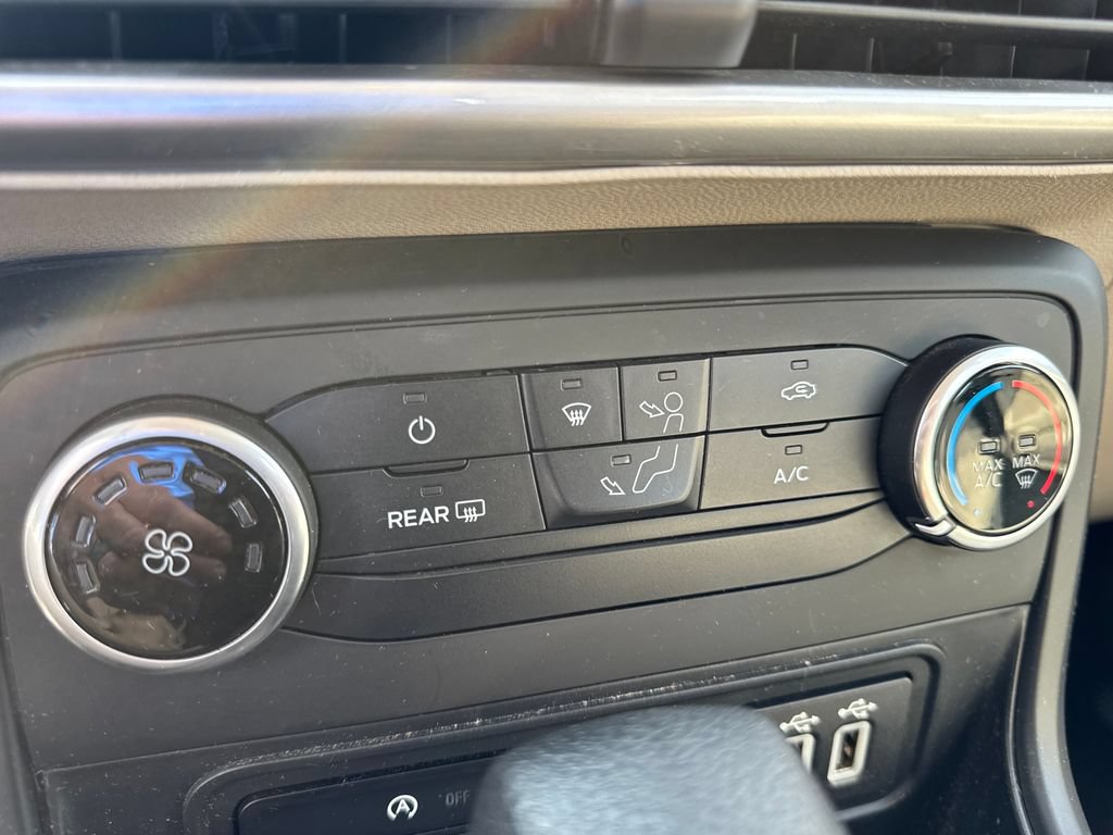 Used 2022 Ford EcoSport S AWD/4WD image 18