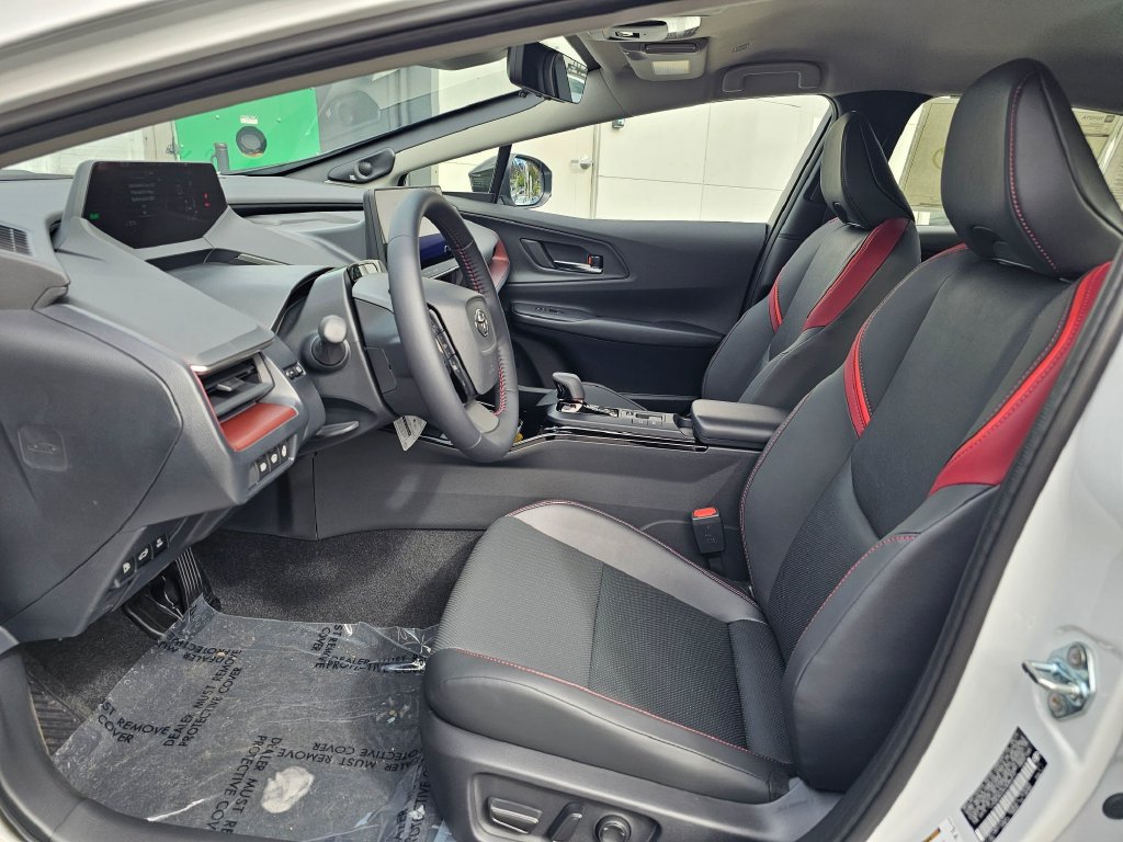 New 2027 Toyota Prius Plug-In Hybrid w/ Limited Premium Package FWD image 19