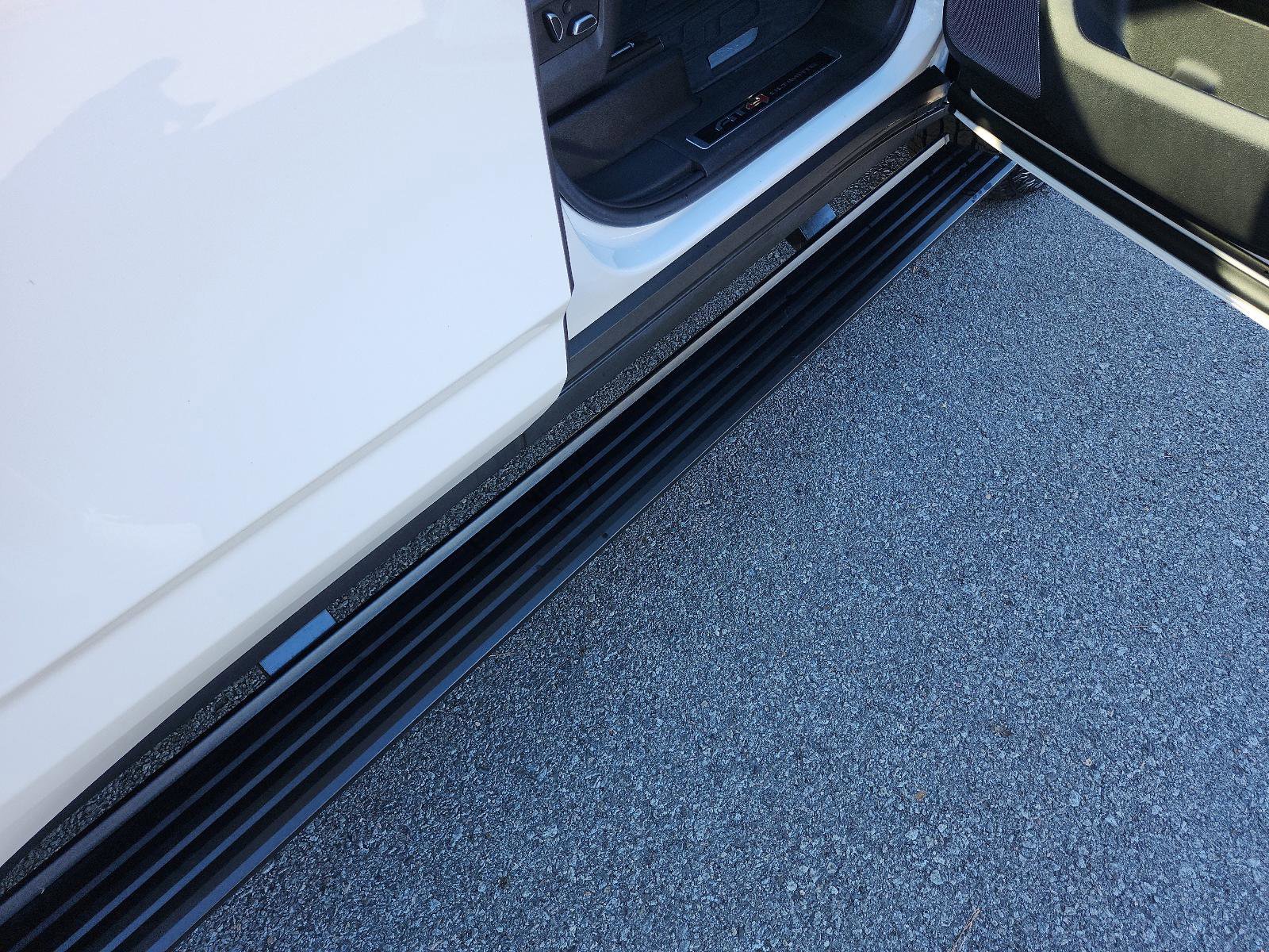 Certified 2025 GMC Yukon AT4 Ultimate w/ LPO, Floor Liner Package image 7