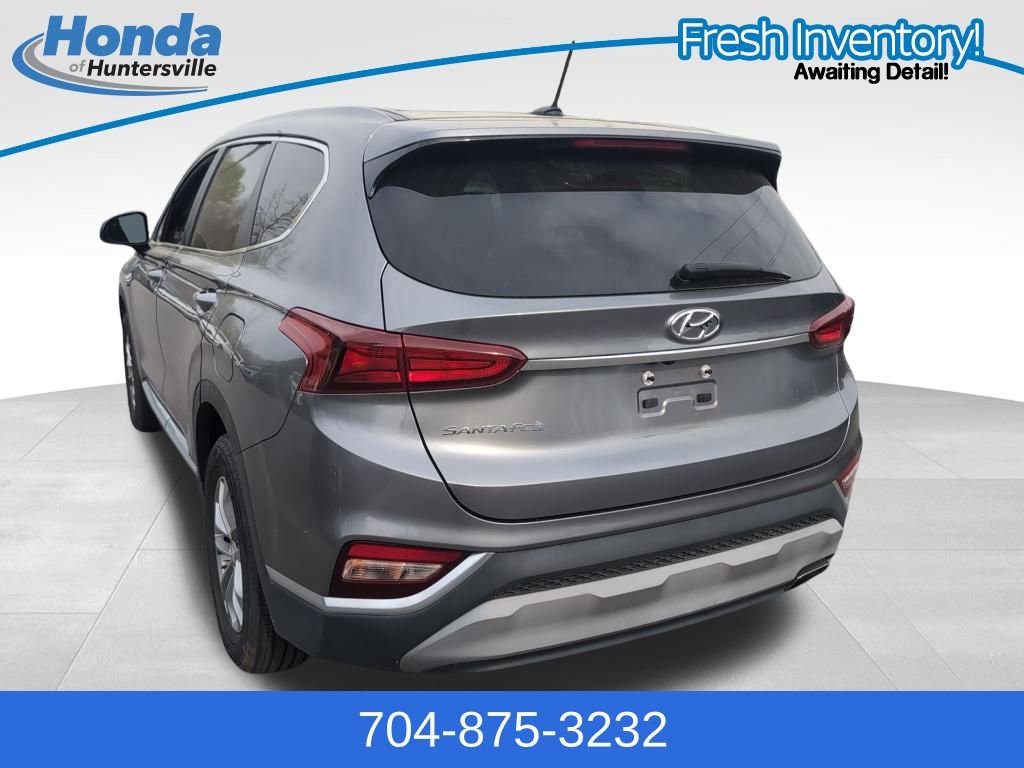 Used 2019 Hyundai Santa Fe SE image 6