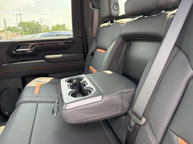 New 2025 GMC Sierra 2500 AT4 w/ AT4 Premium Plus Package image 28