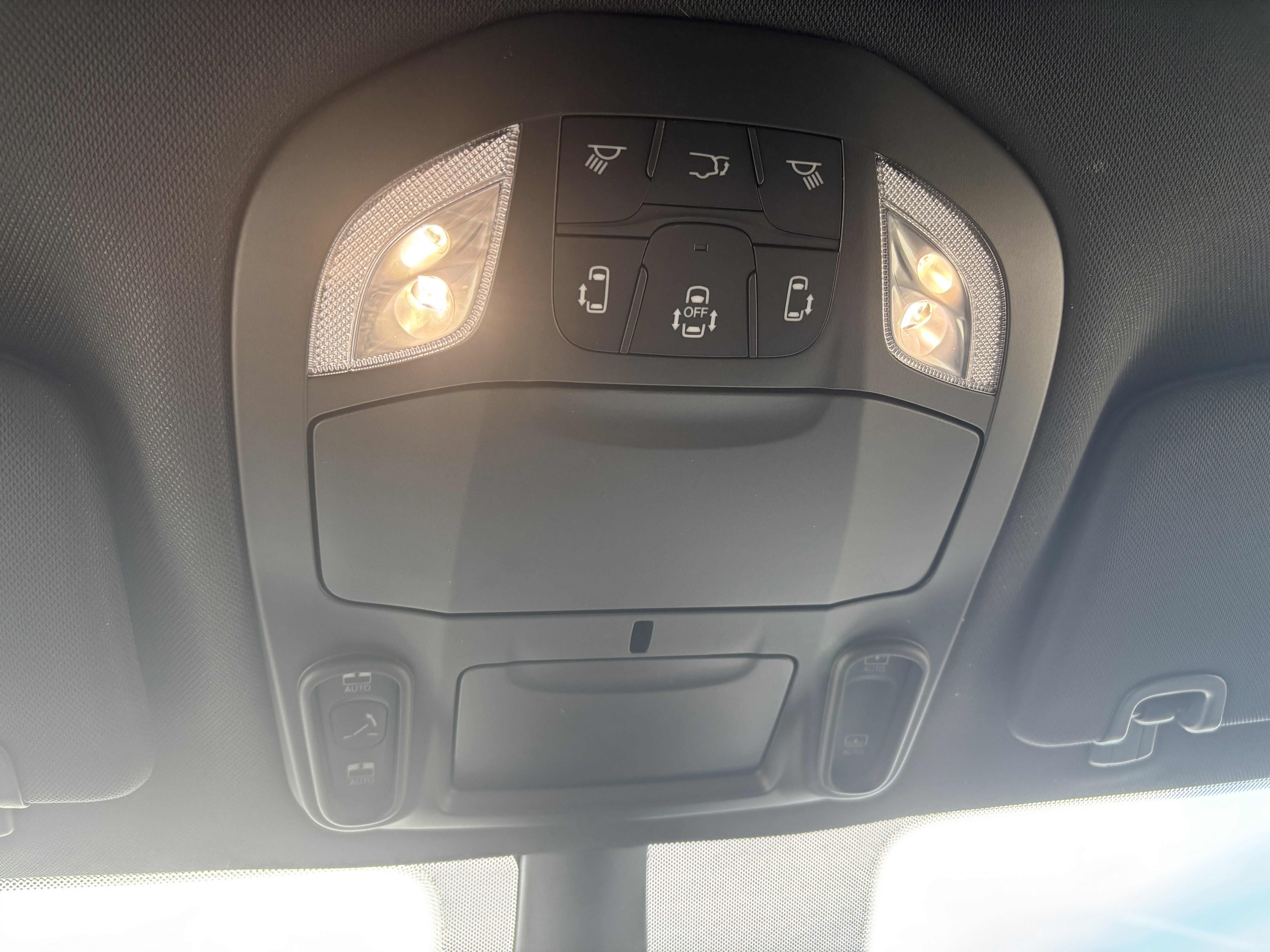 New 2026 Chrysler Pacifica Limited w/ S Appearance Package image 19