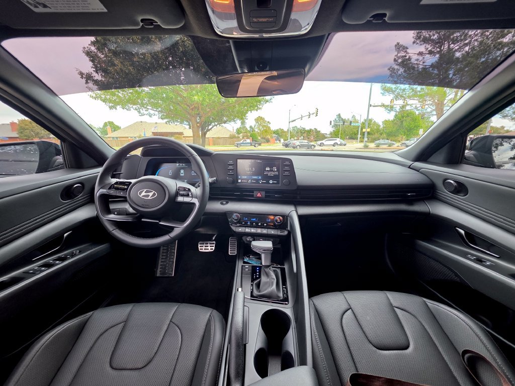 New 2026 Hyundai Elantra SEL Sport FWD image 34