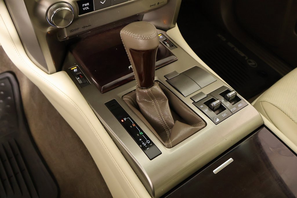 Used 2017 Lexus GX 460 image 9