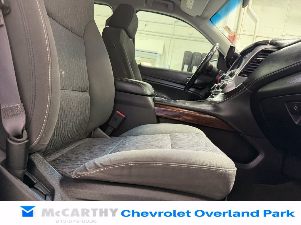 Used 2017 GMC Yukon XL SLE w/ SLE Value Package RWD image 29
