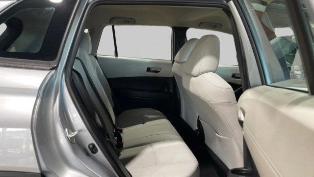 Used 2022 Toyota Corolla Cross L AWD/4WD image 12