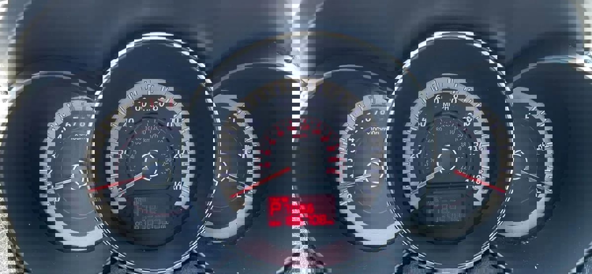 Used 2013 Kia Forte EX image 25