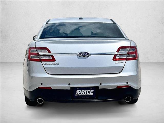 Used 2015 Ford Taurus SE FWD image 4