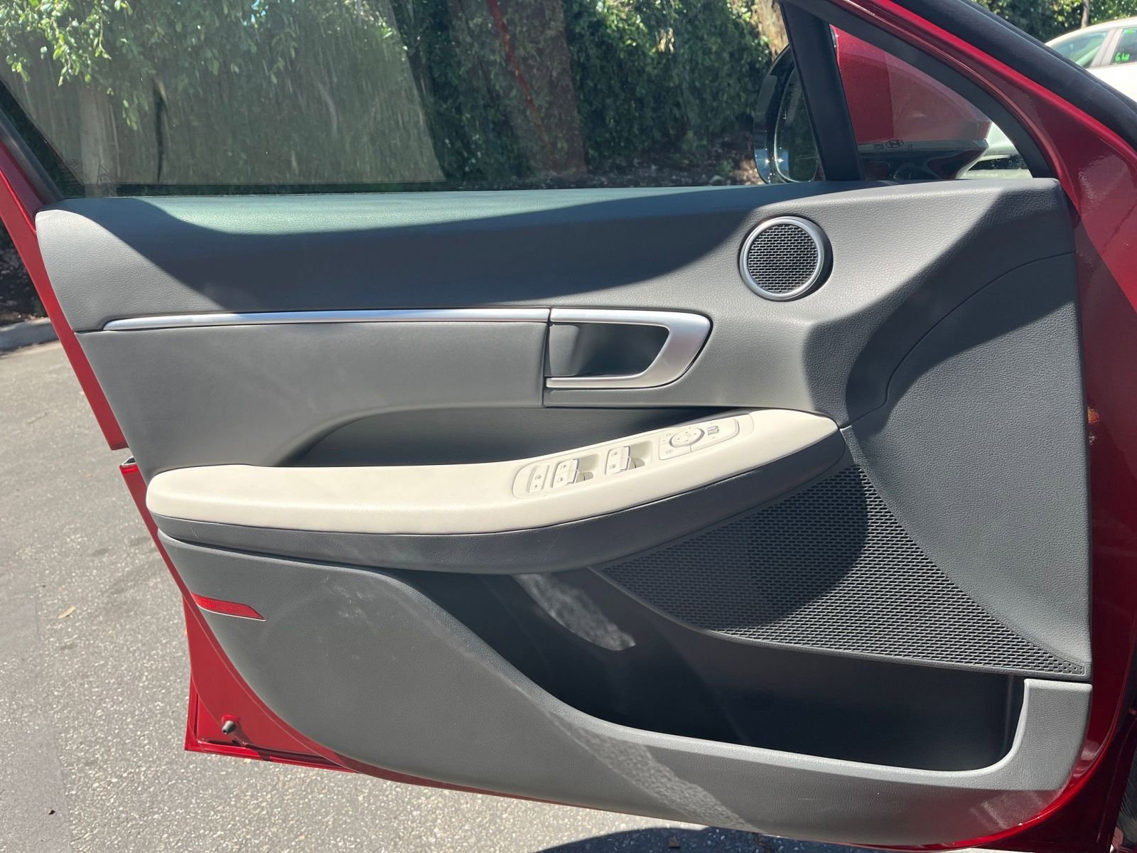 Used 2025 Hyundai Sonata SEL FWD image 18