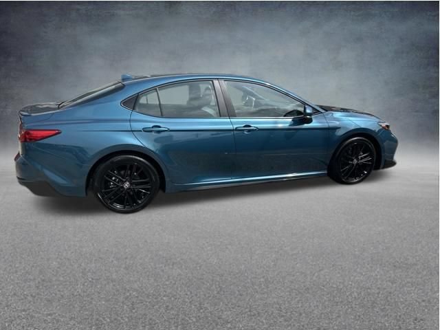 Used 2025 Toyota Camry SE w/ Convenience Package FWD image 8