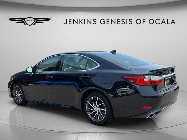 Used 2018 Lexus ES 350 w/ Luxury Package w/Wood Trim FWD image 5