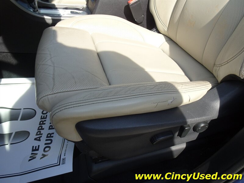 Used 2019 Subaru Ascent Limited AWD/4WD image 39