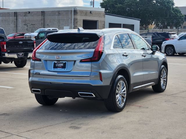 Used 2025 Cadillac XT4 Premium Luxury FWD image 14