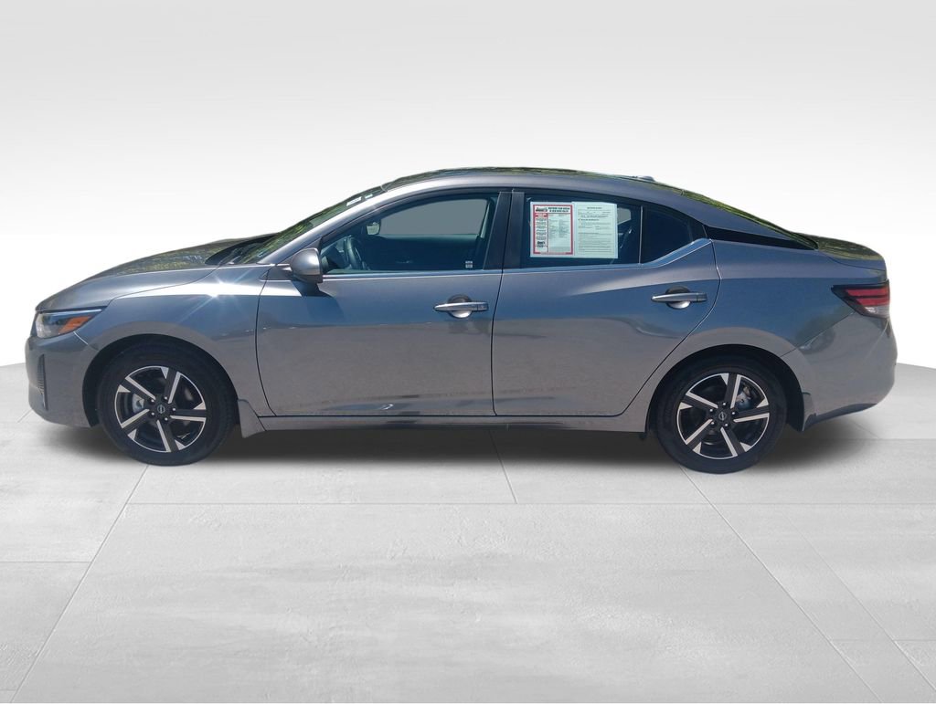 Used 2025 Nissan Sentra SV w/ All-Weather Package FWD image 3