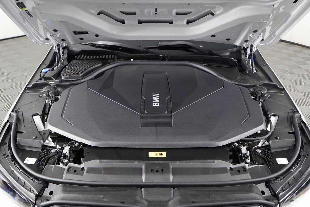 New 2026 BMW i5 eDrive40 w/ M Sport Package image 9
