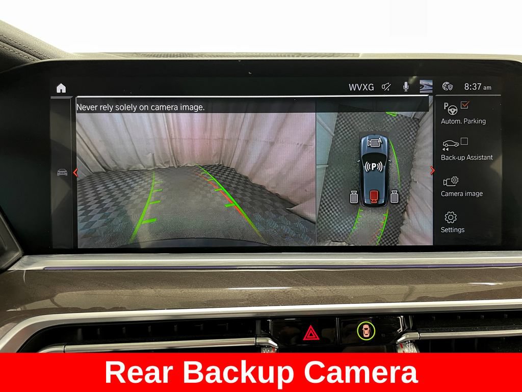 Used 2022 BMW X5 xDrive40i w/ M Sport Package AWD/4WD image 4