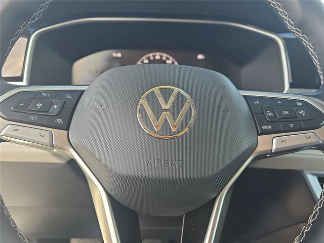 Used 2026 Volkswagen Taos SE FWD image 20