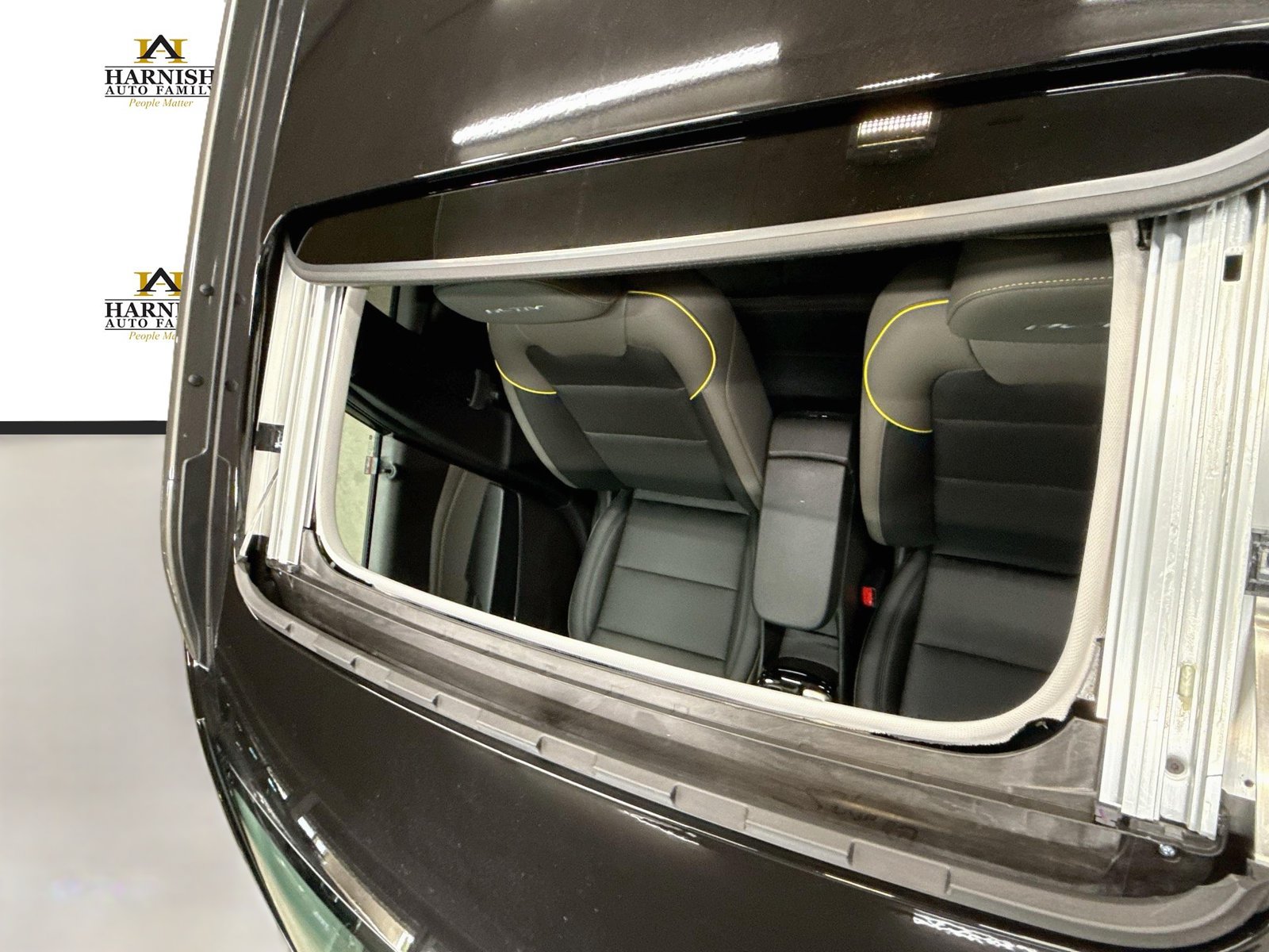 New 2026 Chevrolet Trax ACTIV w/ Sunroof Package FWD image 25