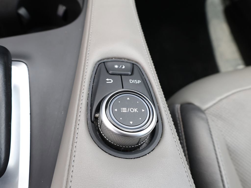 Certified 2023 INFINITI QX50 Luxe image 31