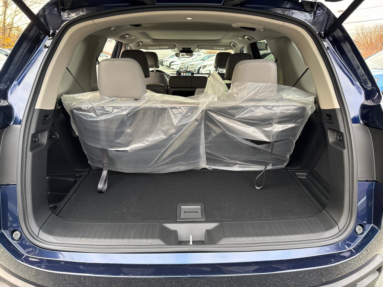 New 2025 Honda Pilot Touring image 38