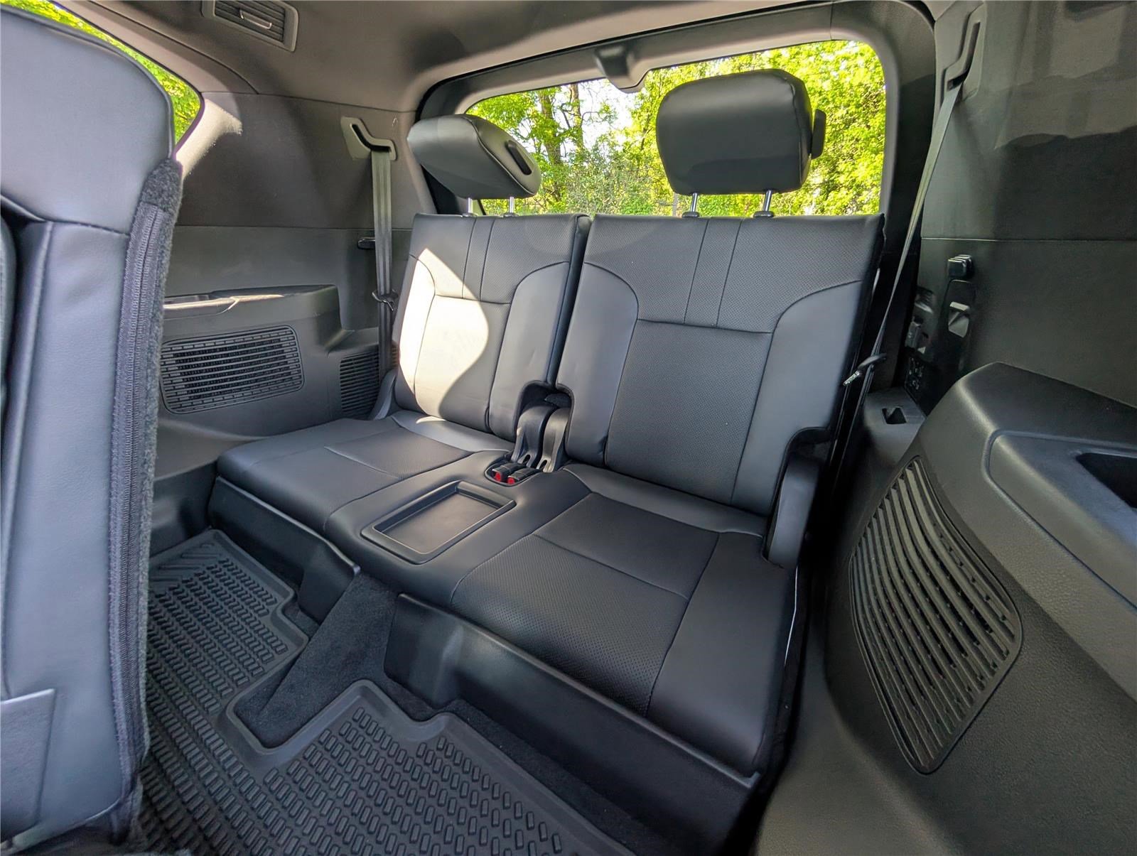 New 2026 Lexus LX 700h Luxury AWD/4WD image 12