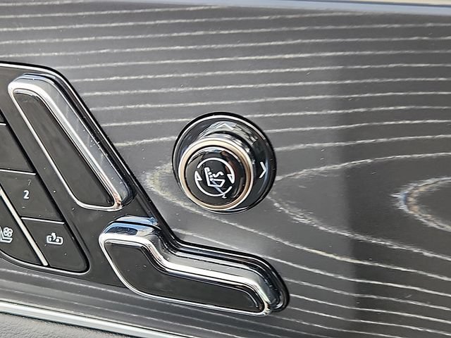 Certified 2024 Cadillac Lyriq Luxury w/ LPO, Floor Liner Package RWD image 27