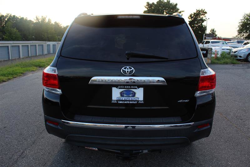 Used 2012 Toyota Highlander Limited w/ Tow Pkg AWD/4WD image 6