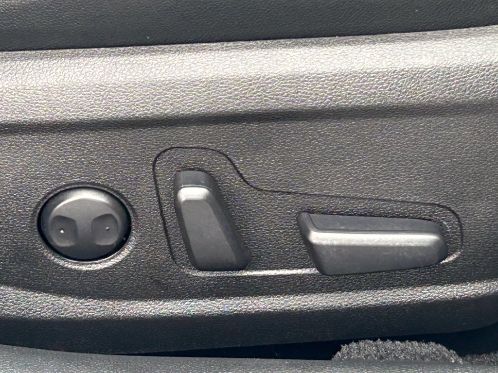 Used 2019 Kia Optima SX FWD image 37