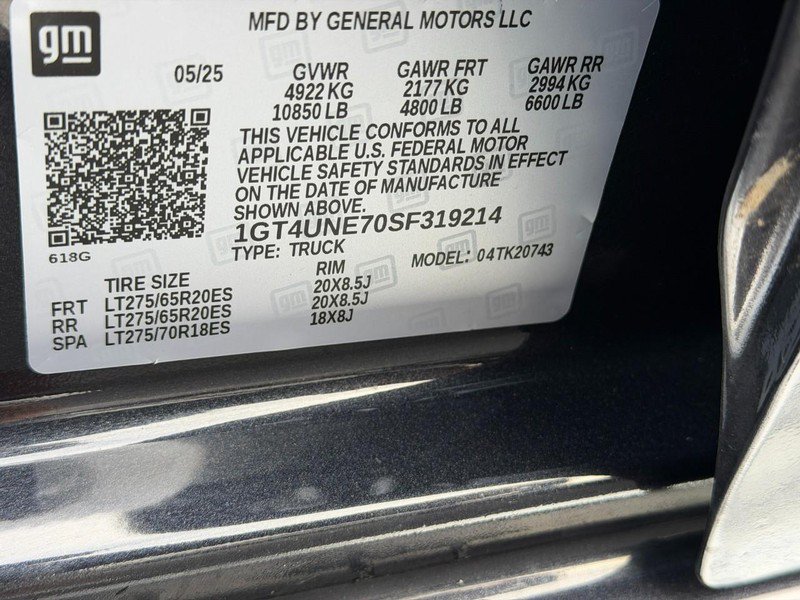 Used 2025 GMC Sierra 2500 SLT AWD/4WD image 26