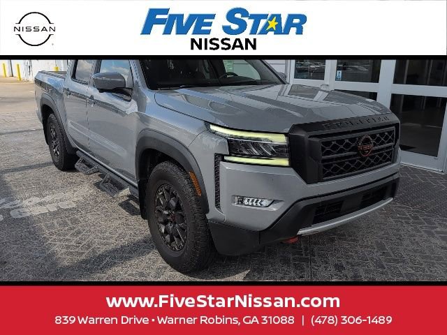 Used 2023 Nissan Frontier Pro-X w/ Pro-X Premium Package RWD image 3