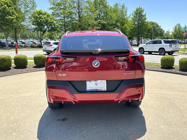 Certified 2025 BMW X2 xDrive28i AWD/4WD image 4