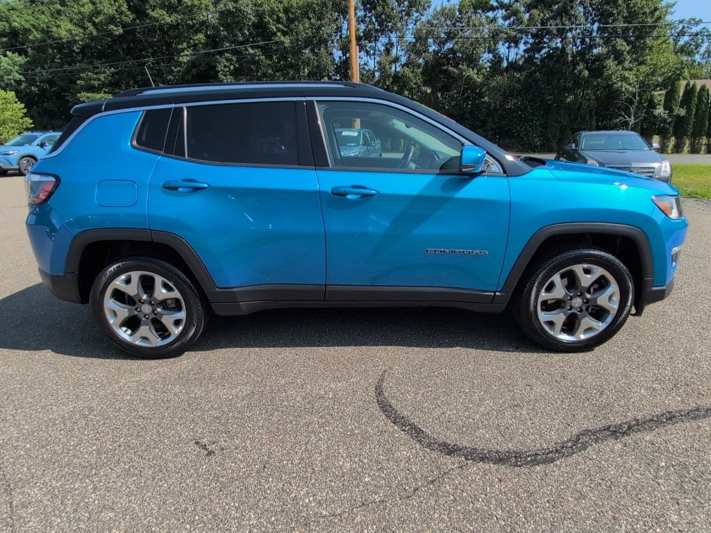 Used 2017 Jeep Compass Limited AWD/4WD image 8