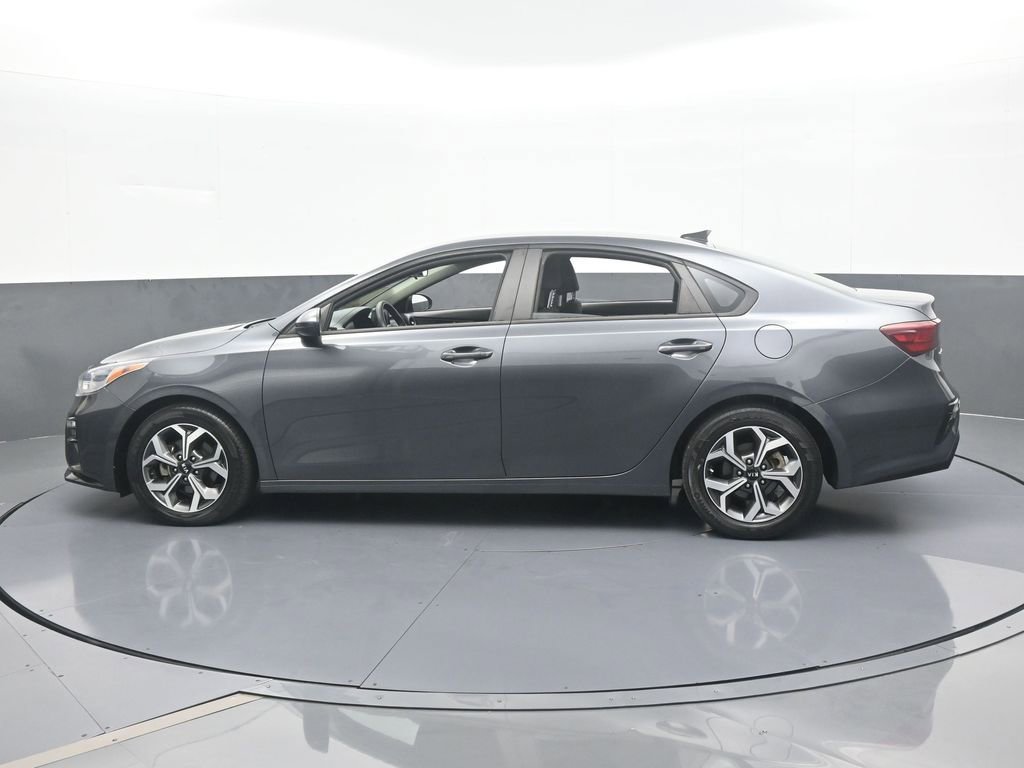 Used 2021 Kia Forte LXS image 3