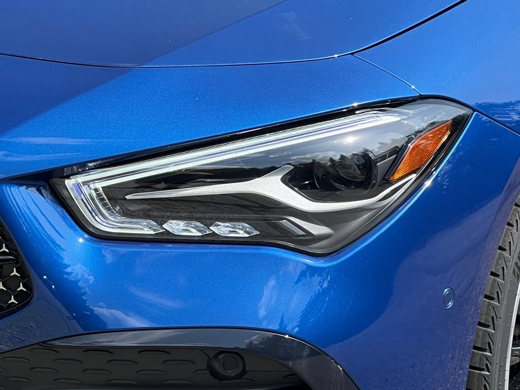 New 2025 Mercedes-Benz CLA 250 4MATIC image 11