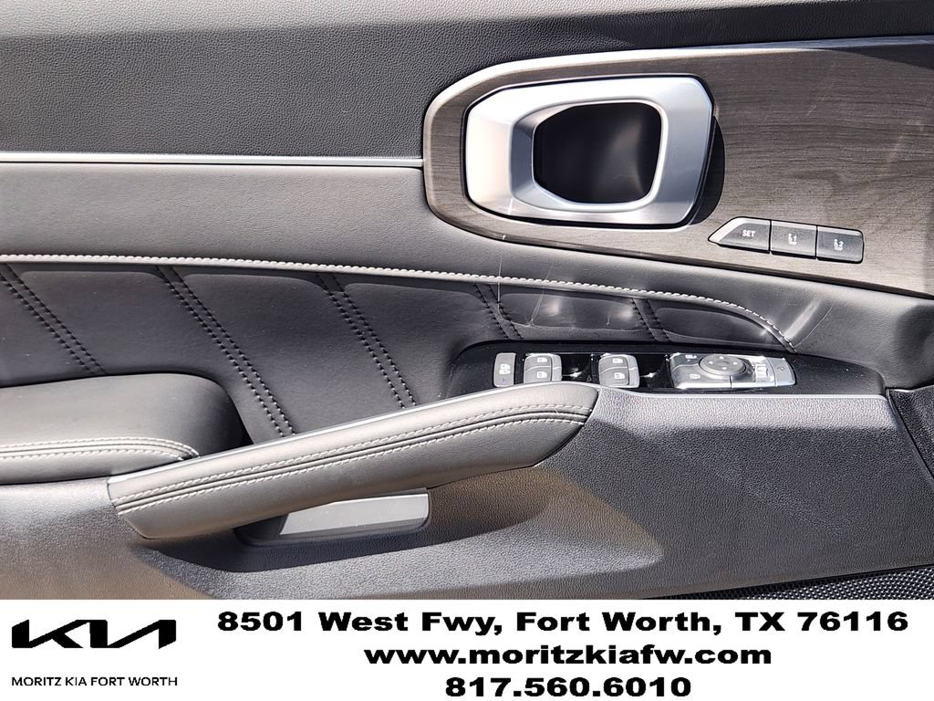 New 2026 Kia Sorento SX Prestige AWD/4WD image 16