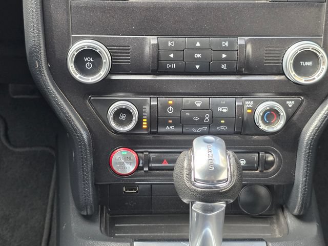 Used 2023 Ford Mustang Convertible RWD image 17