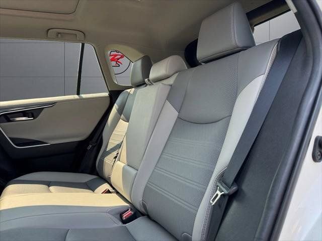 Certified 2021 Toyota RAV4 Limited AWD/4WD image 80