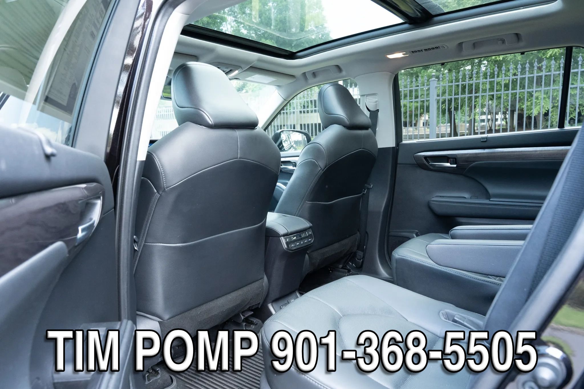 Used 2021 Toyota Highlander Platinum AWD/4WD image 13