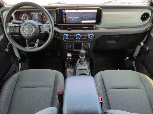 Used 2024 Jeep Wrangler Unlimited Sport AWD/4WD image 15