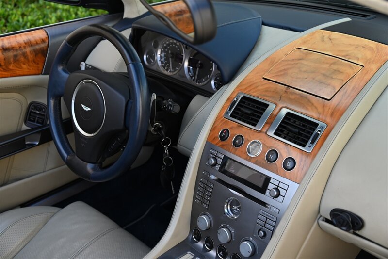 Used 2007 Aston Martin DB9 Volante RWD image 29