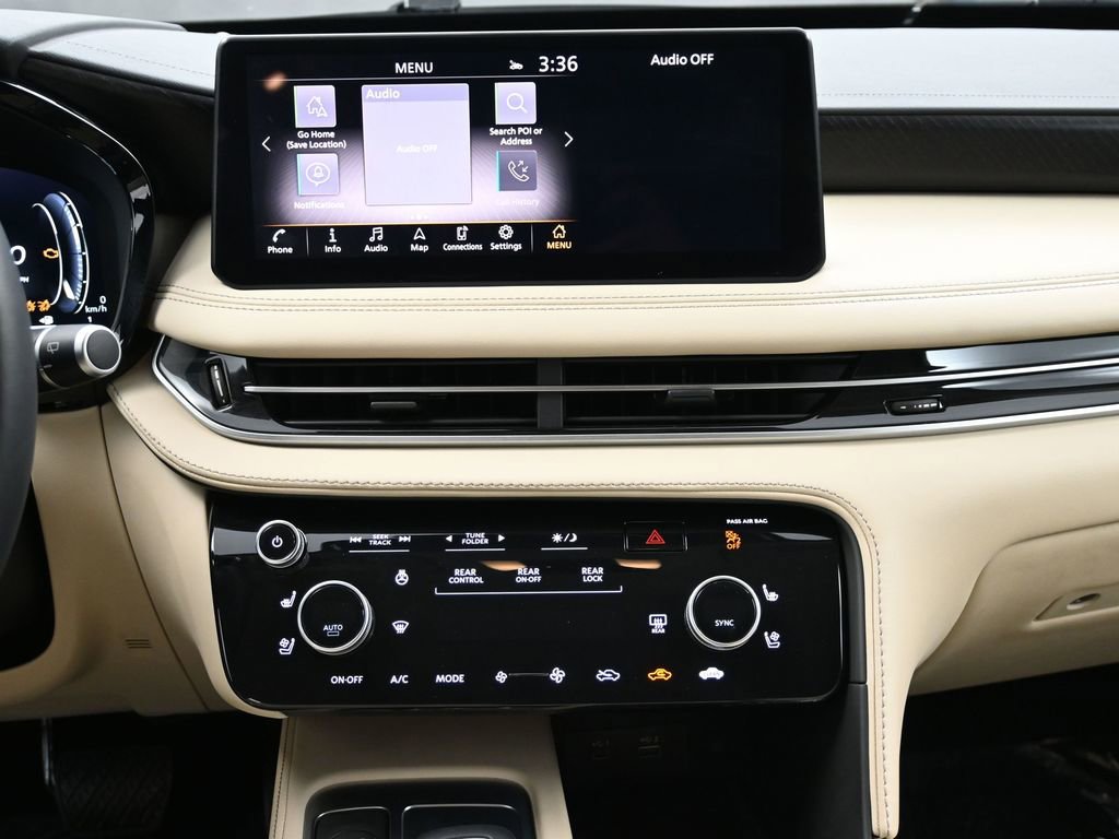 Used 2025 INFINITI QX60 Sensory image 18