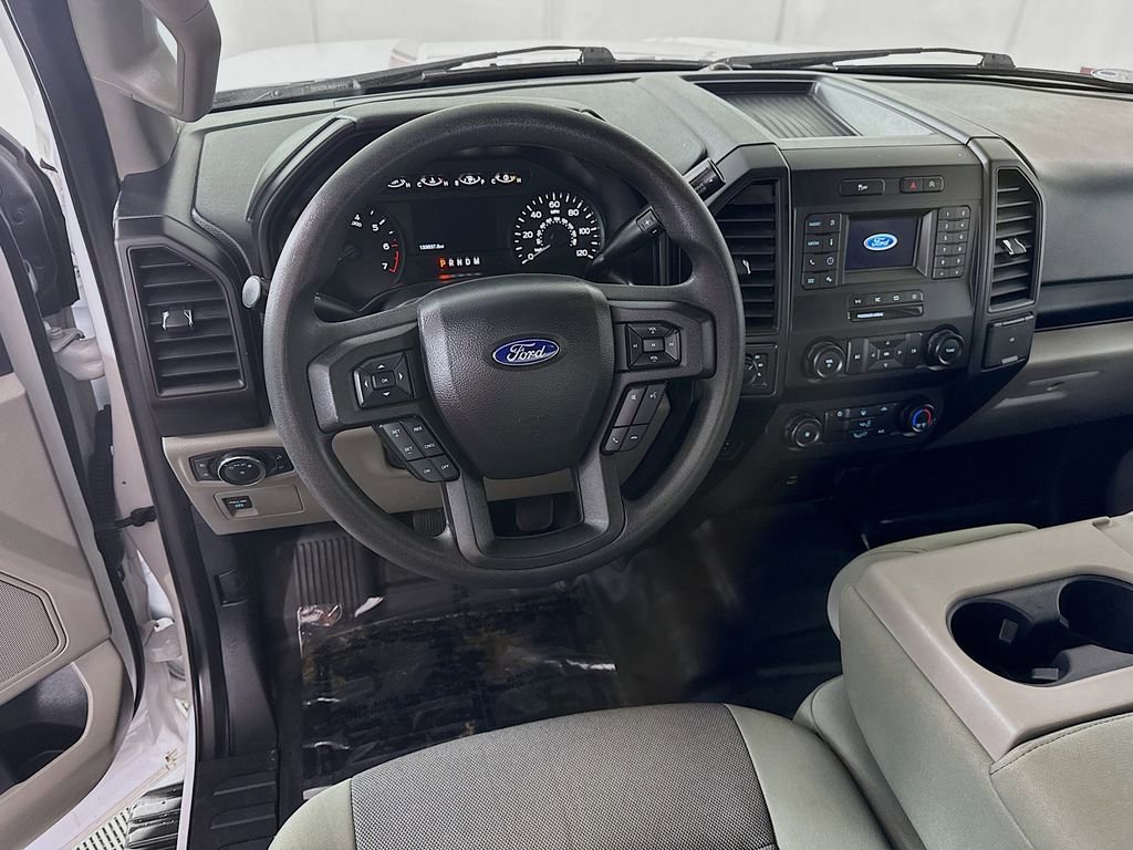 Used 2020 Ford F150 XL w/ Equipment Group 101A Mid AWD/4WD image 3