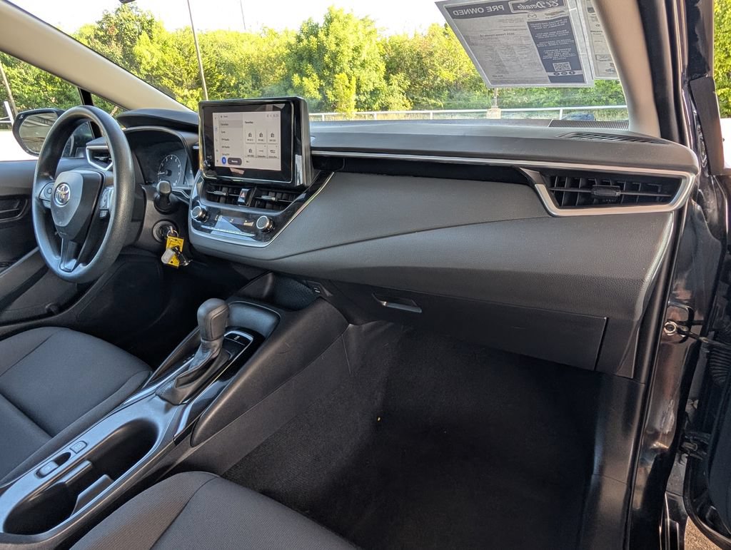Used 2024 Toyota Corolla LE FWD image 22