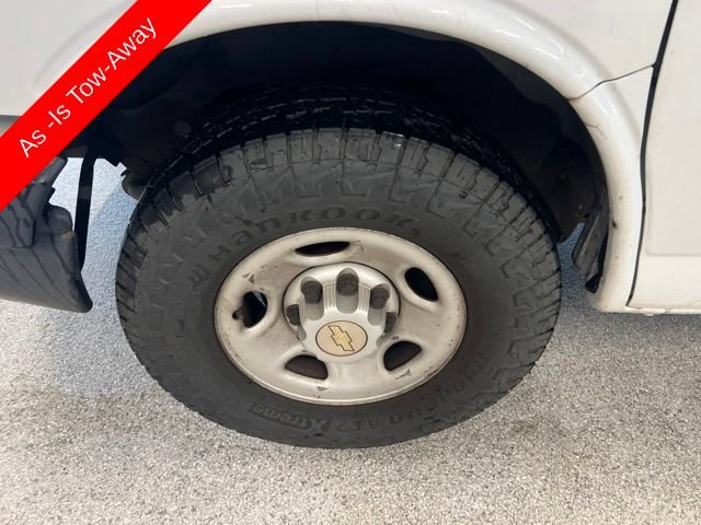 Used 2008 Chevrolet Express 2500 RWD image 10