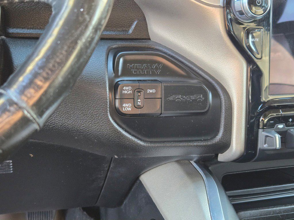 Used 2021 RAM 3500 Laramie image 29